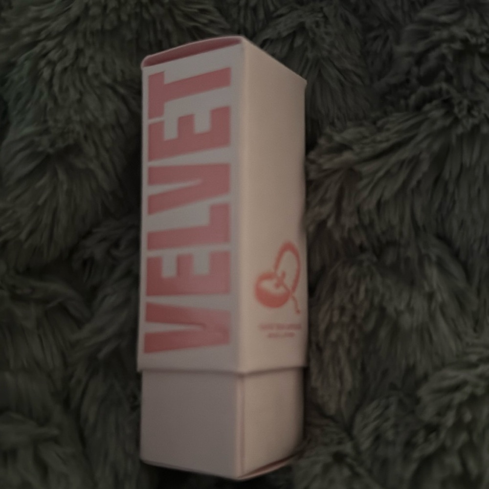 Jeffree Star Velvet Trap Lipstick Watermelon Soda